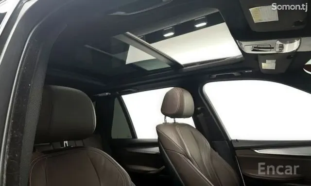 BMW X5 M 2018 · 3.0 AT