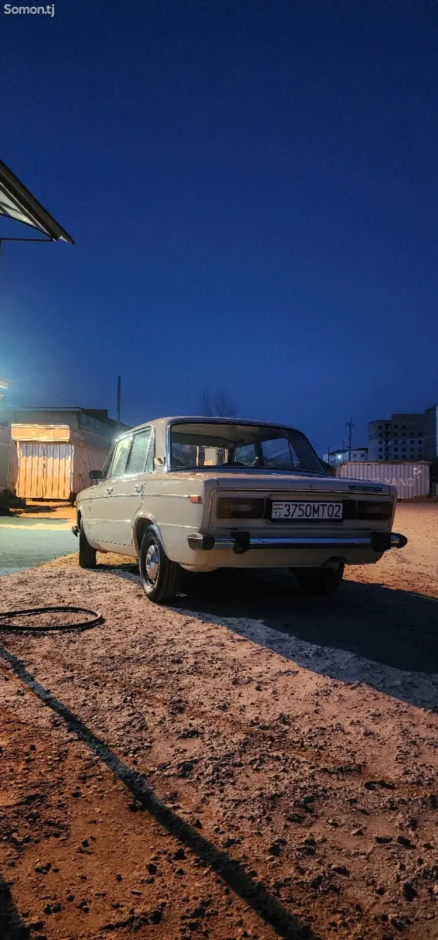 Lada (ВАЗ) 2106 1982 · 0.4 MT