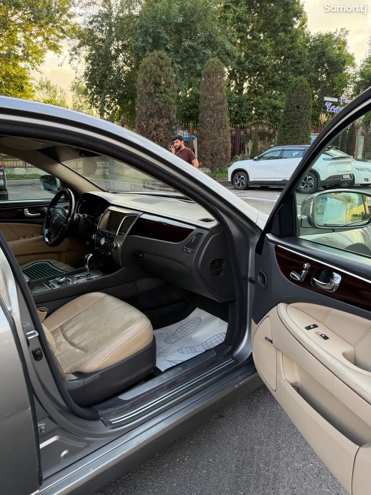 Hyundai Equus 2013 · 3.6 AT
