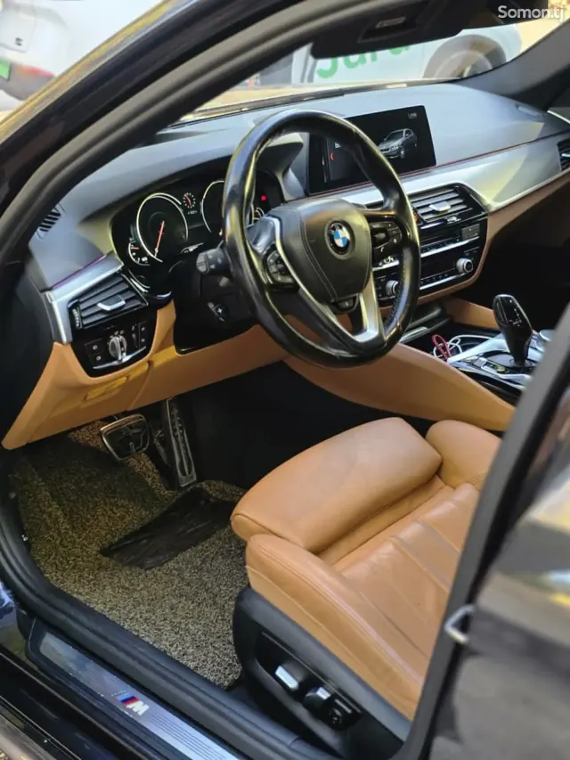 BMW 5 series 2017 · 2.0 AT