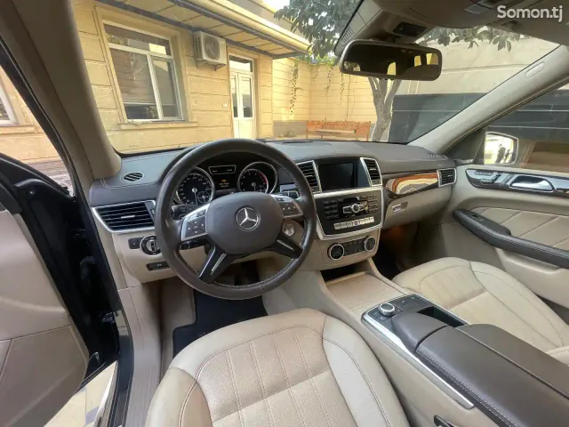 Mercedes-Benz GL class 2015 · 3.0 CVT