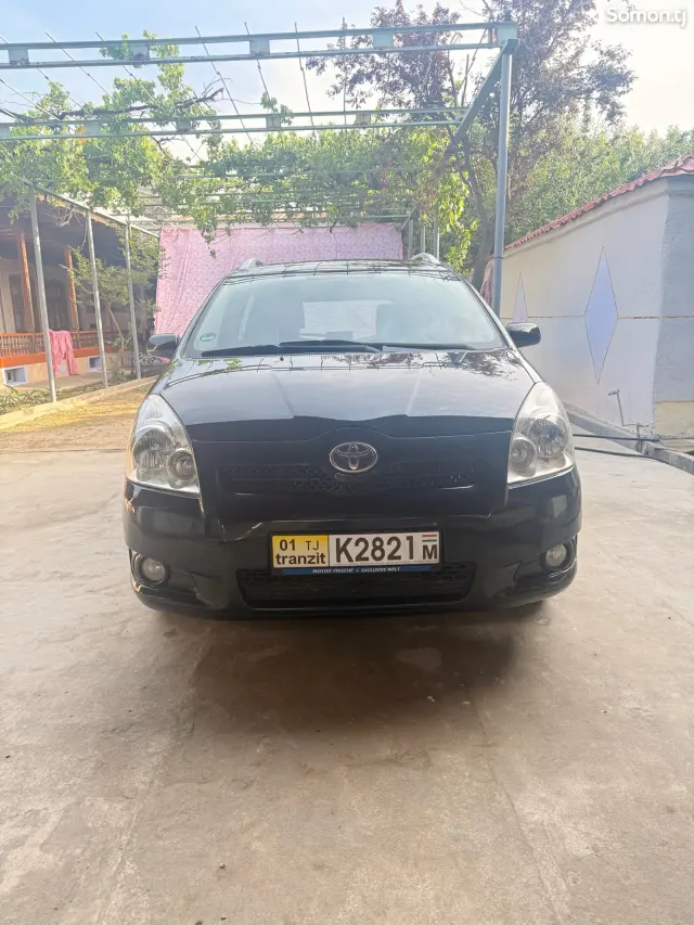 Toyota Verso 2007 · 1.8 MT