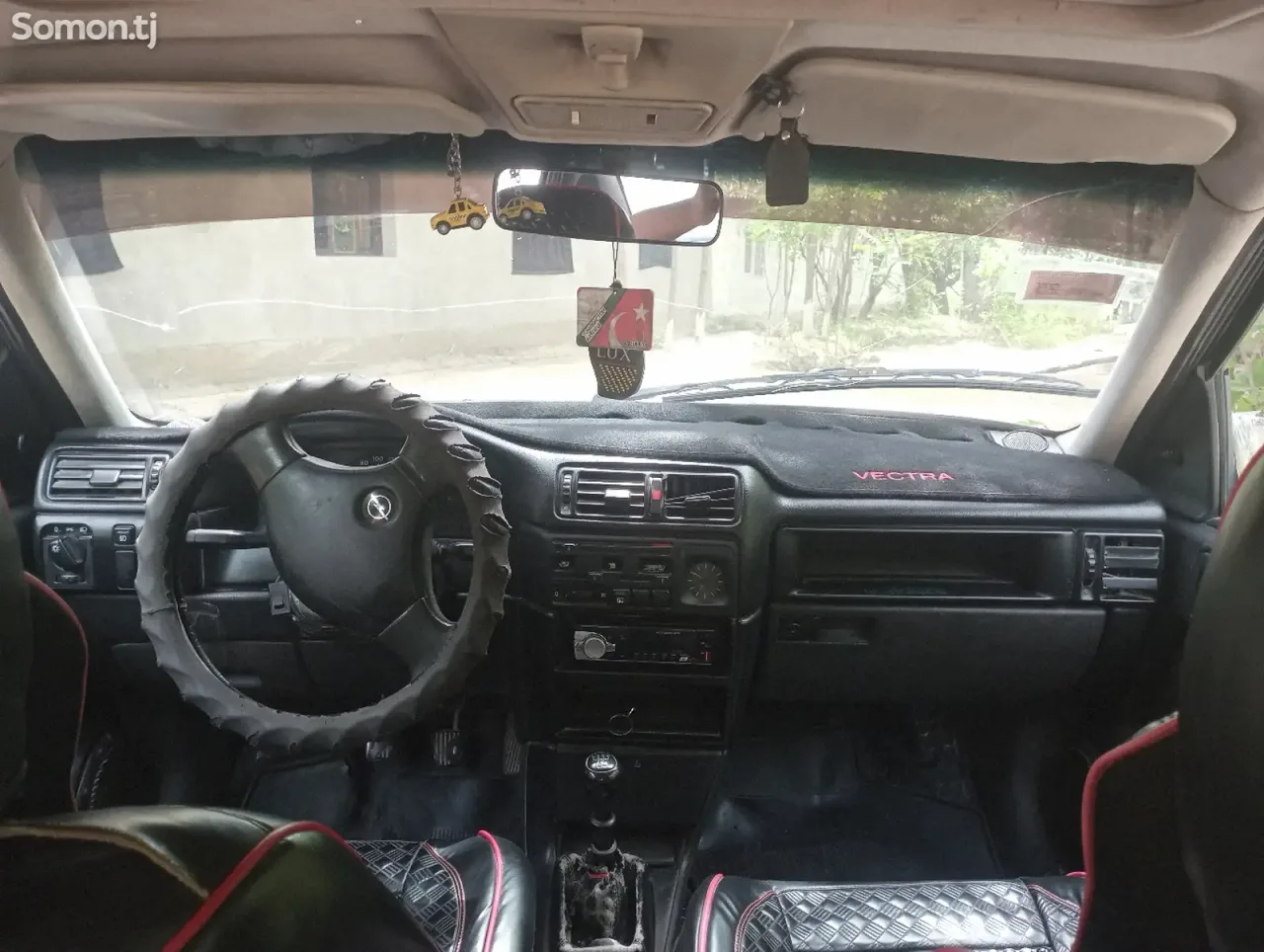 Opel Vectra A 1992 · 1.8 MT