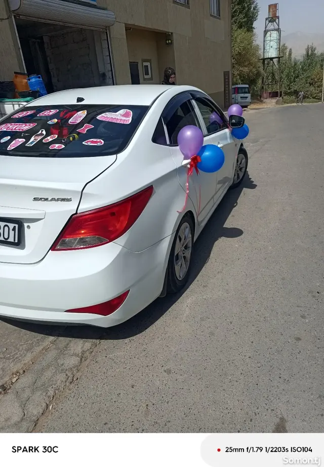 Hyundai Avante 2015 · 1.4 AT