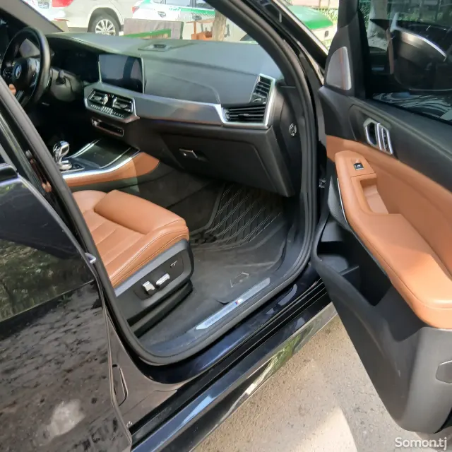 BMW X5 2019 · 3.0 AT