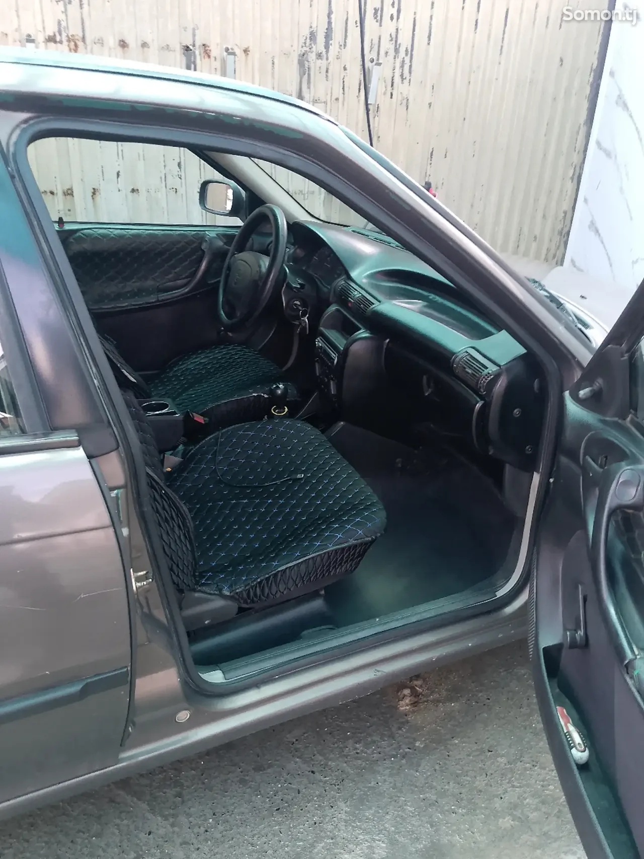 Opel Astra F 1996 · 1.6 MT