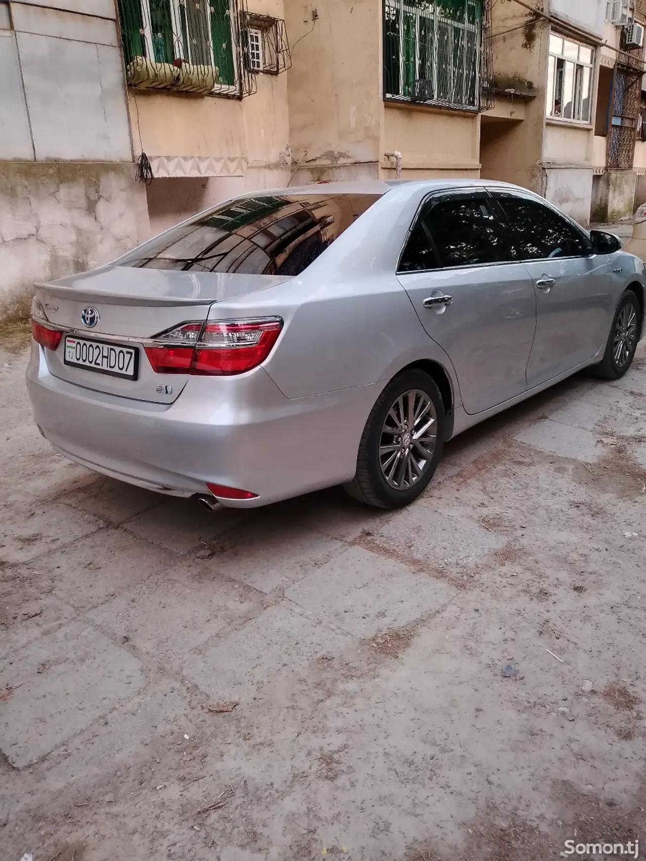 Toyota Camry 2016 · 2.5 AT