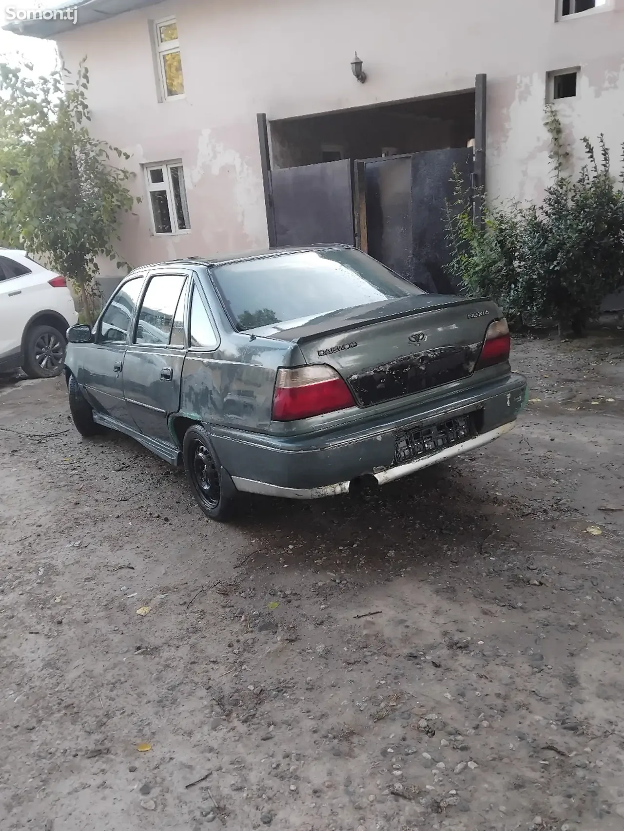 Daewoo Nexia 1996 · 1.6 MT