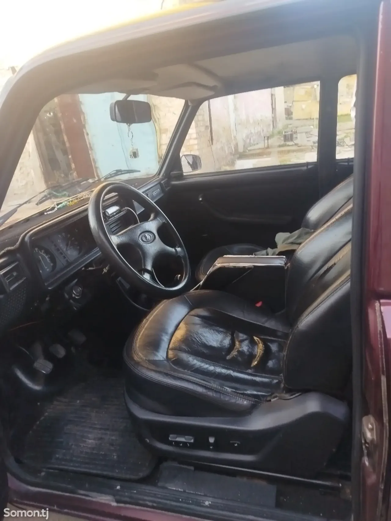 Lada (ВАЗ) 2107 2011 · 1.7 MT