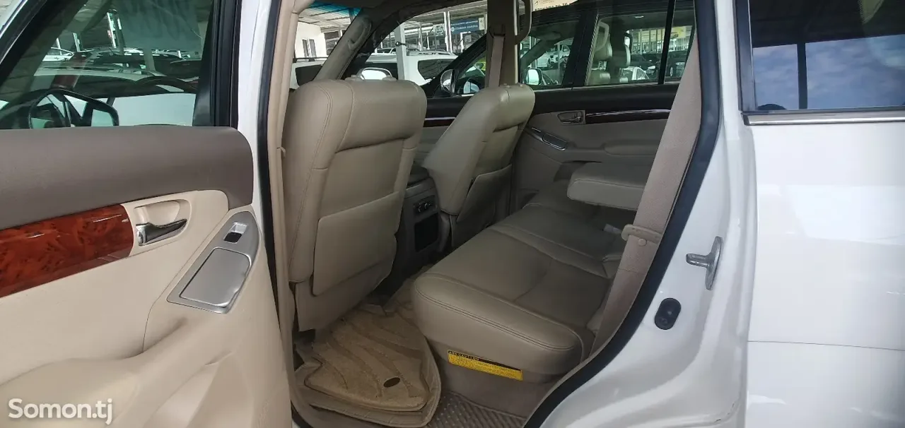 Toyota Land Cruiser Prado 2009 · 4.0 AT