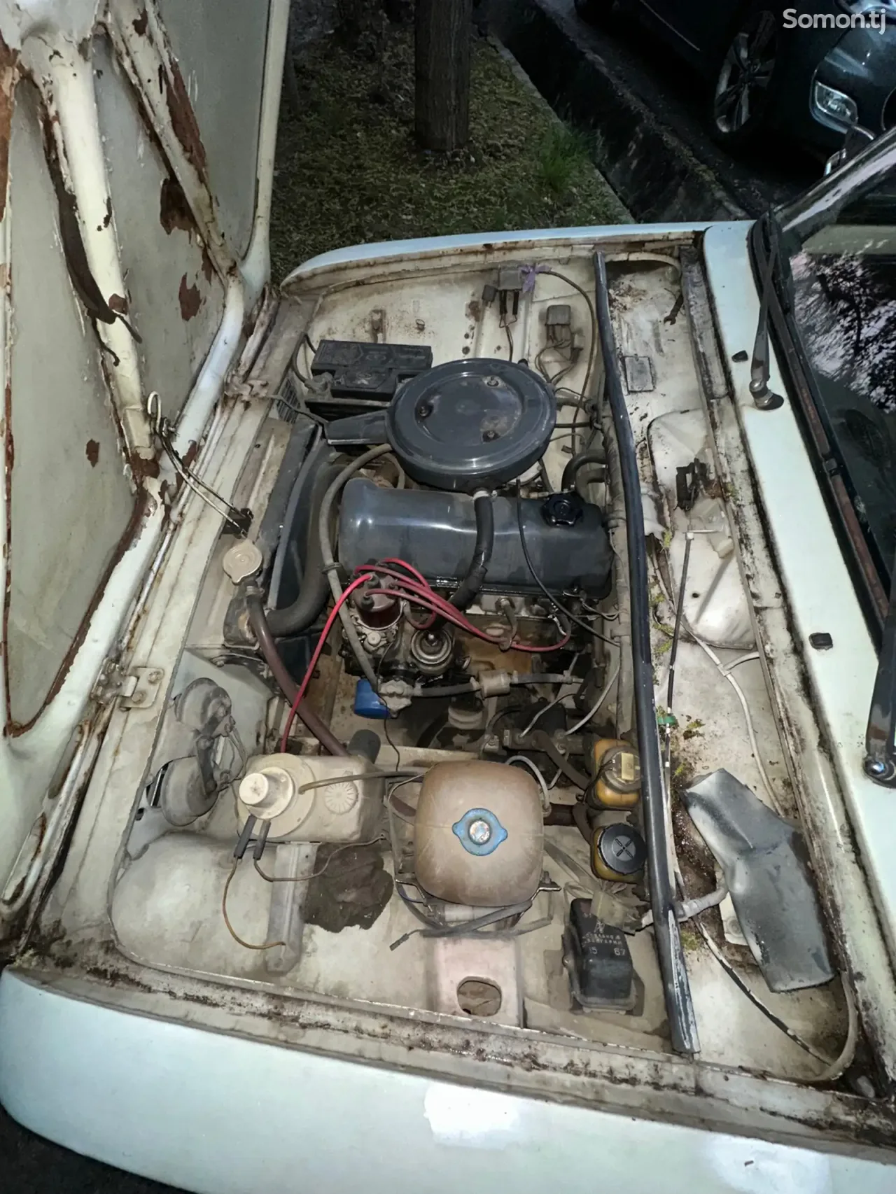 Lada (ВАЗ) 2113 1984 · 1.3 MT
