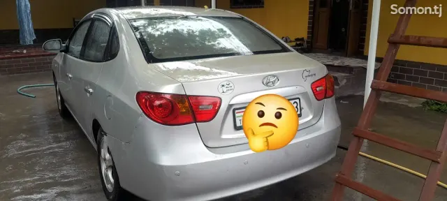 Hyundai Avante 2008 · 1.6 MT