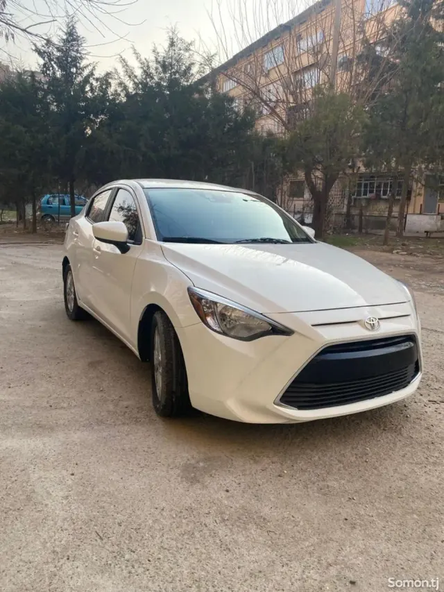 Toyota Yaris 2018 · 1.8 AT