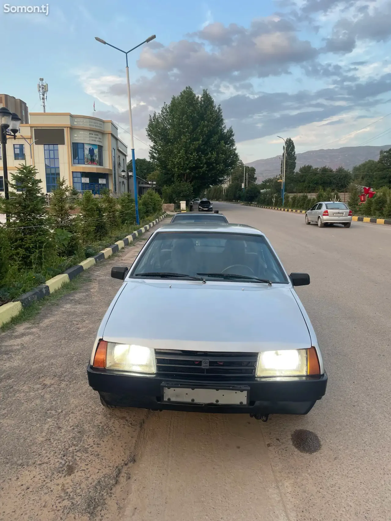 Lada (ВАЗ) 2109 2000 · 1.7 MT