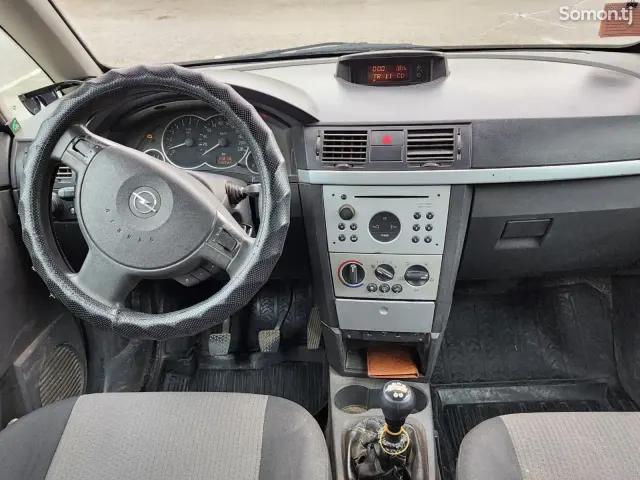 Opel Meriva 2004 · 1.8 MT