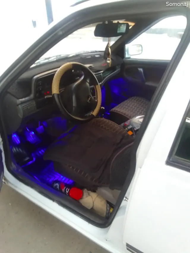 Daewoo Nexia 1996 · 1.6 MT