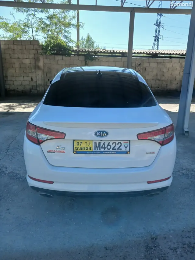 Kia K5 2011 · 2.4 AT