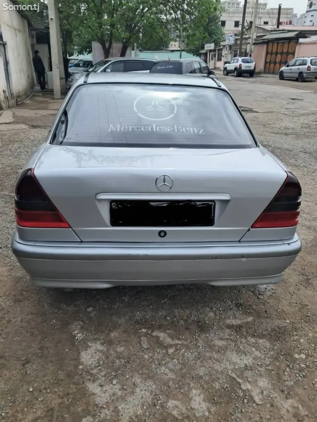 Mercedes-Benz C class 1998 · 2.0 AT
