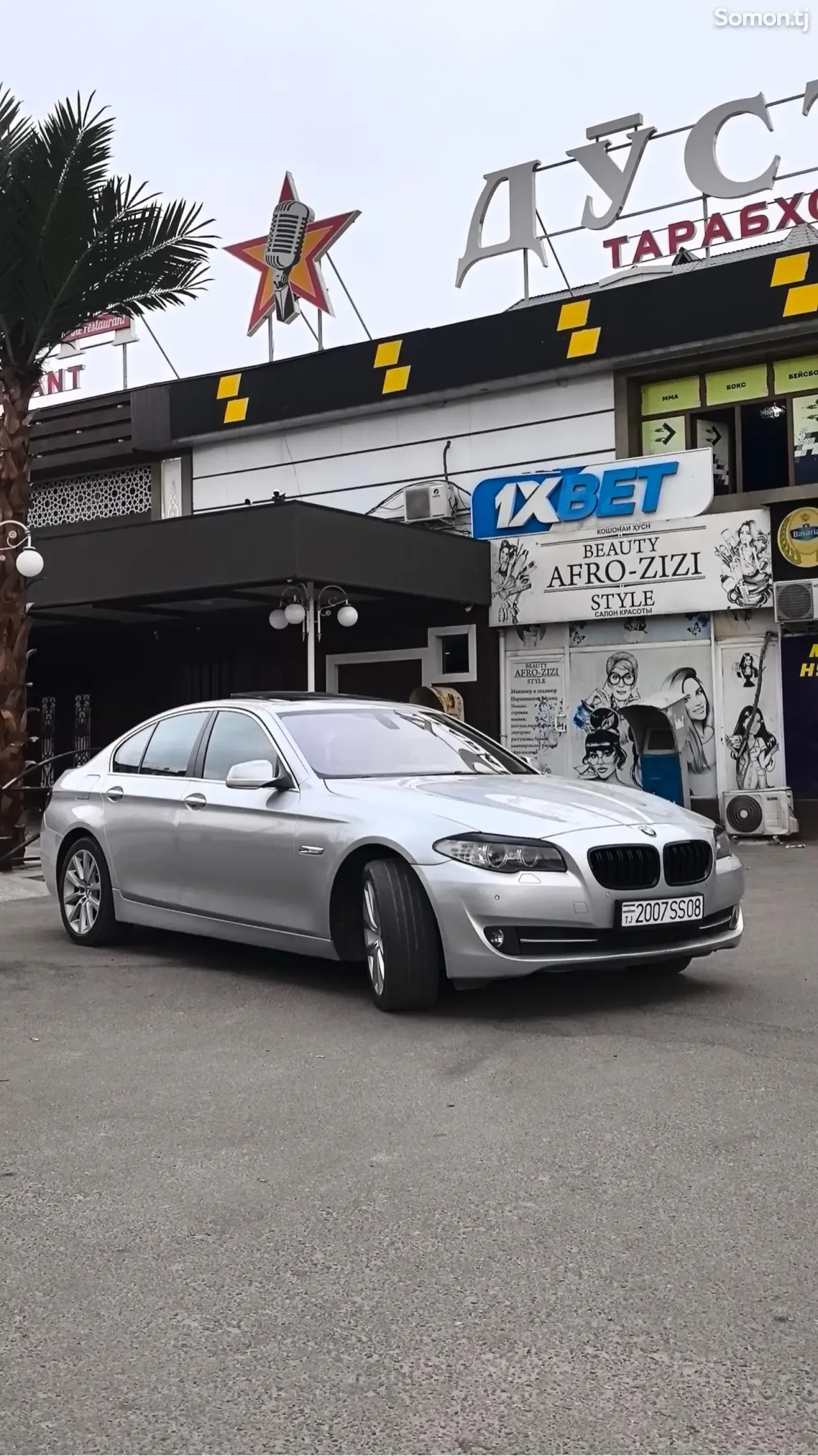 BMW 5 series 2011 · 2.0 AT