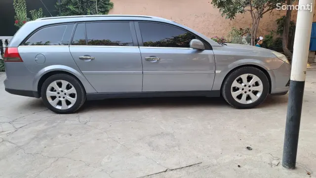 Opel Vectra C 2008 · 2.2 MT