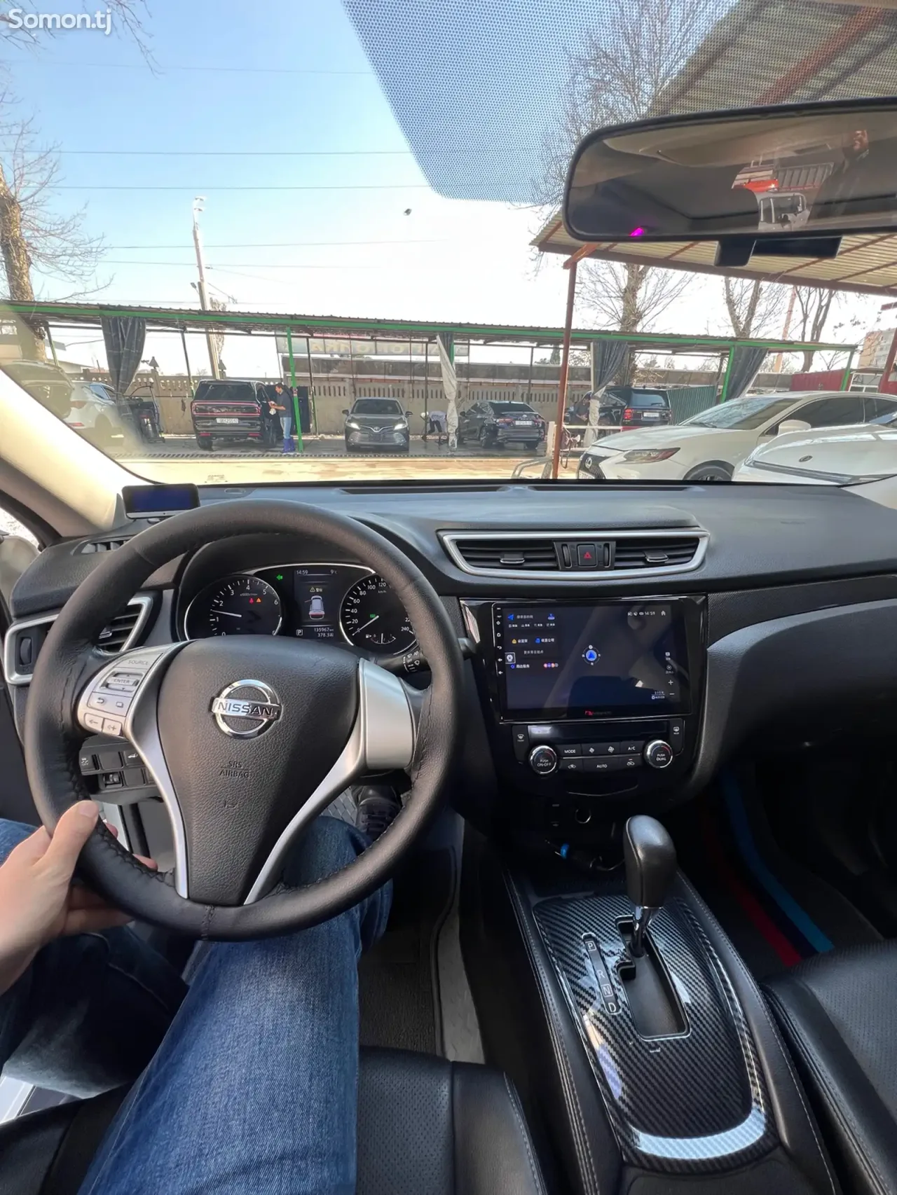Nissan X-Trail 2015 · 2.5 AT