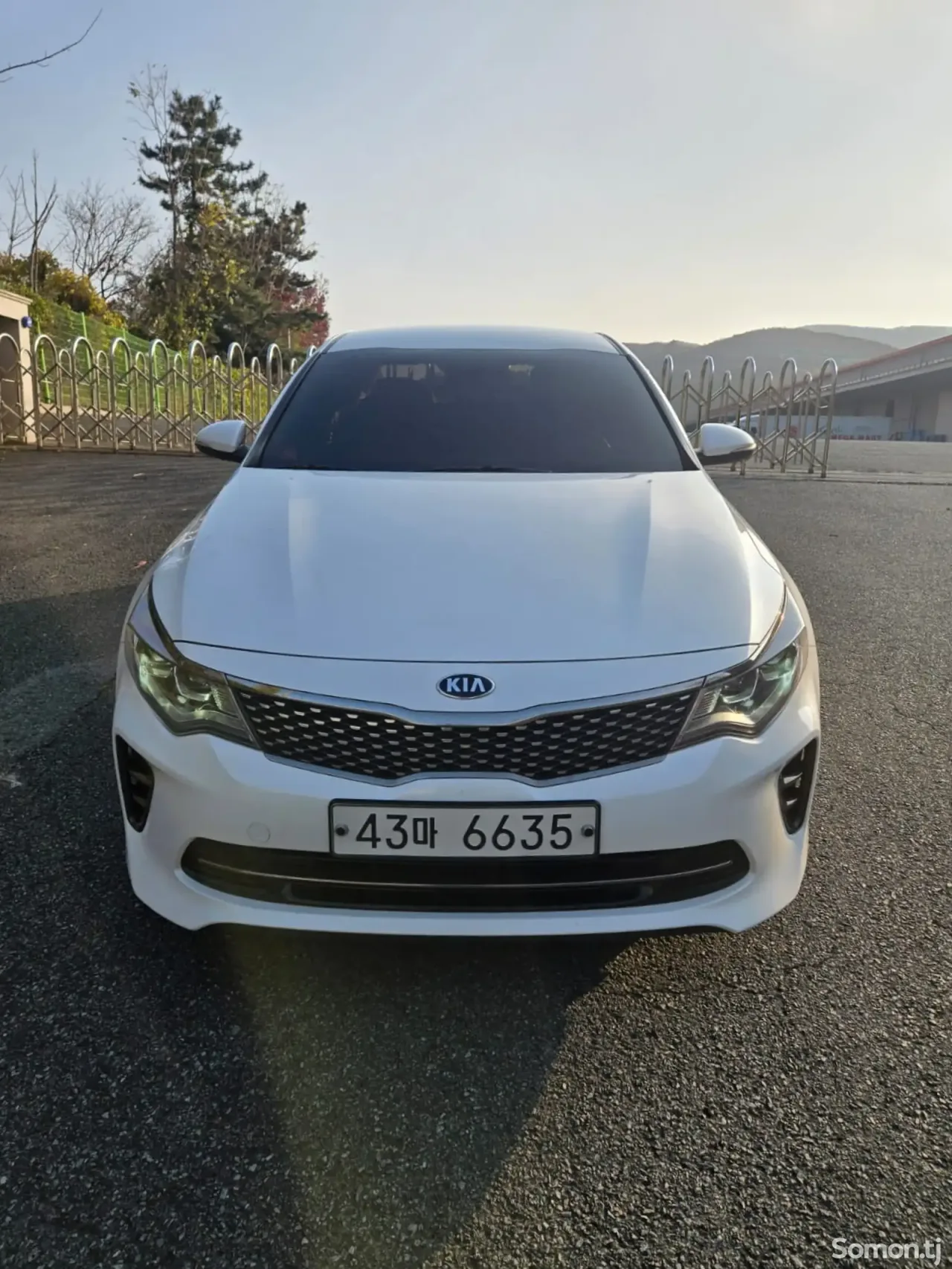Kia K5 2018 · 2.0 AT