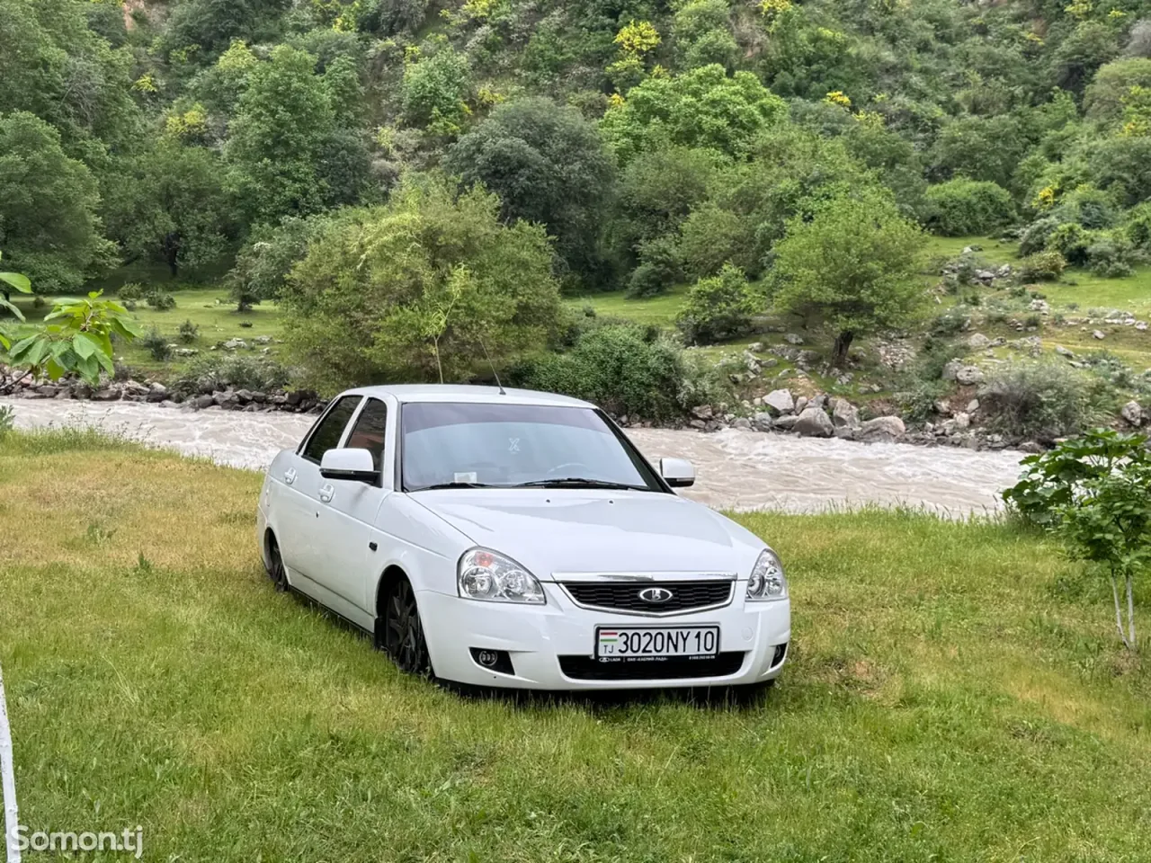 Lada (ВАЗ) Priora 2014 · 1.6 MT
