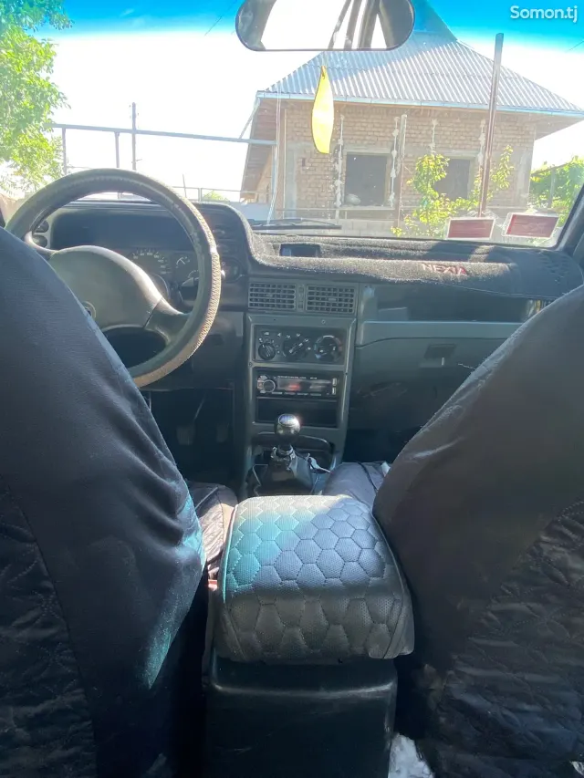 Daewoo Nexia 1996 · 1.6 MT