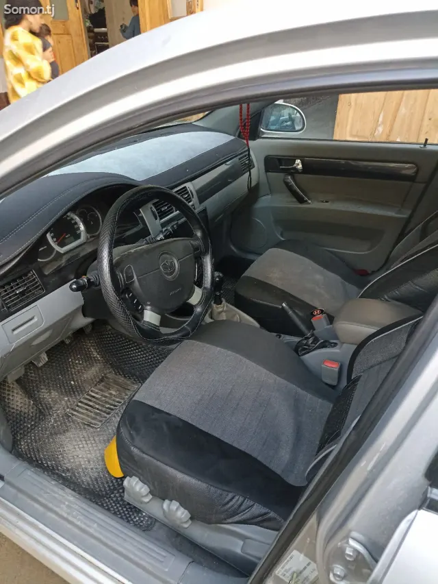 Daewoo Lacetti 2008 · 1.6 MT