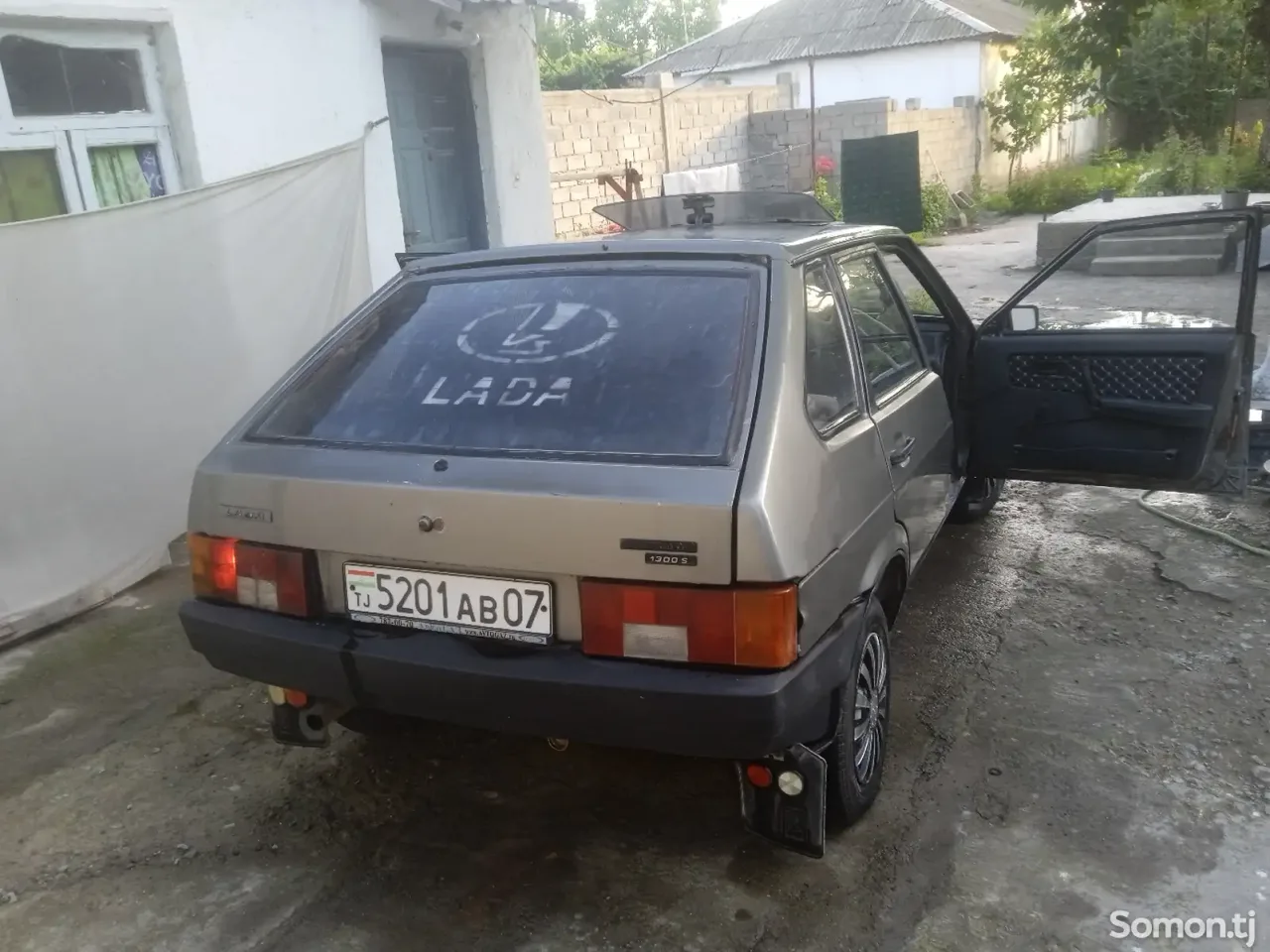 Lada (ВАЗ) 2109 2003 · 1.5 MT