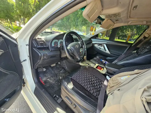 Toyota Camry 2008 · 3.5 AT