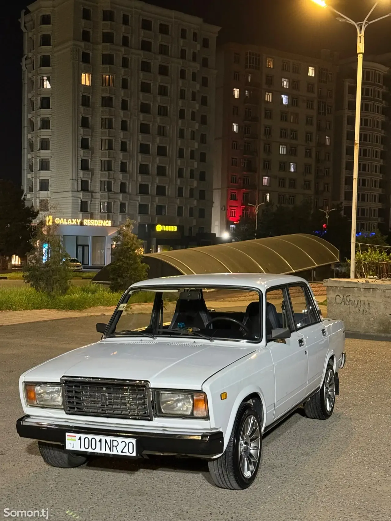 Lada (ВАЗ) 2107 2003 · 1.6 MT
