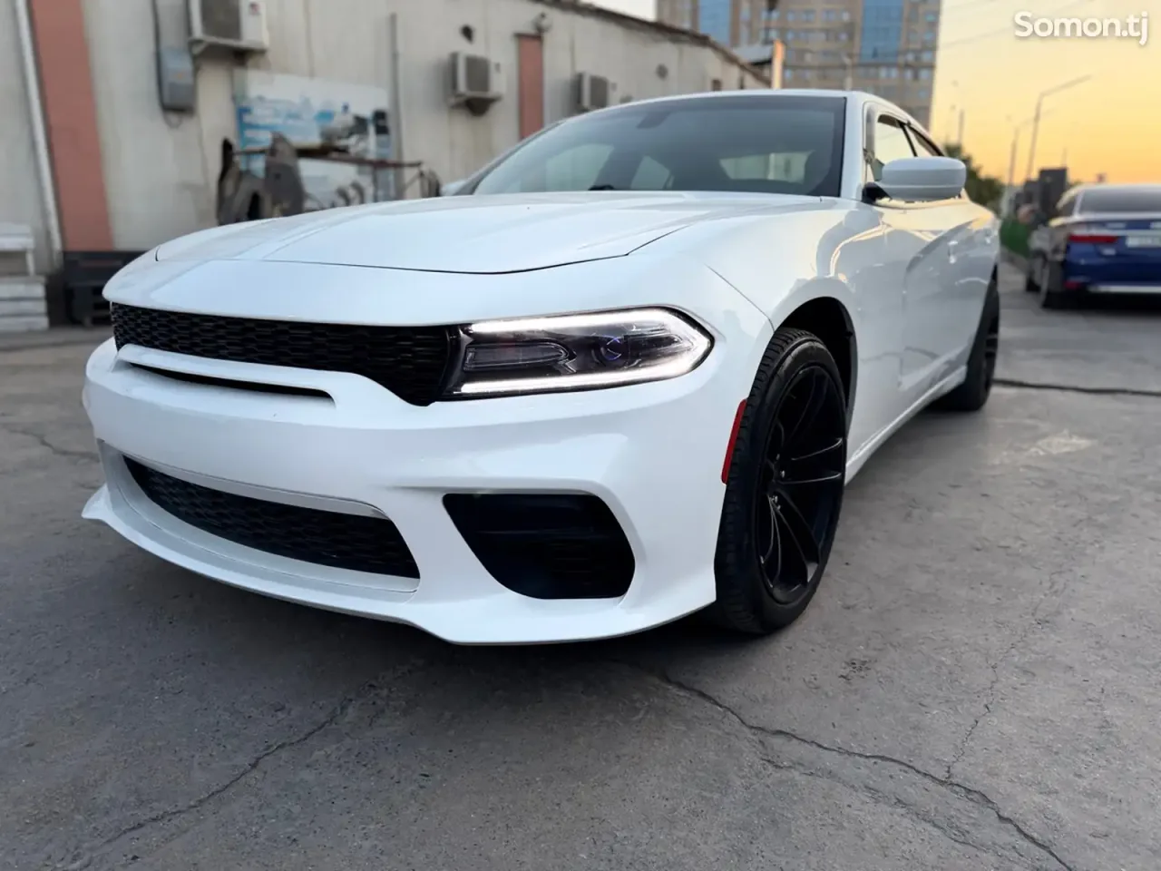 Dodge Charger 2016 · 3.6 AT
