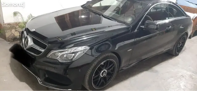 Mercedes-Benz E class 2014 · 3.0 AT