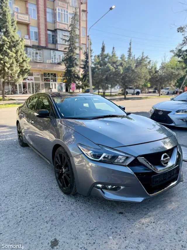 Nissan Maxima 2017 · 3.5 AT