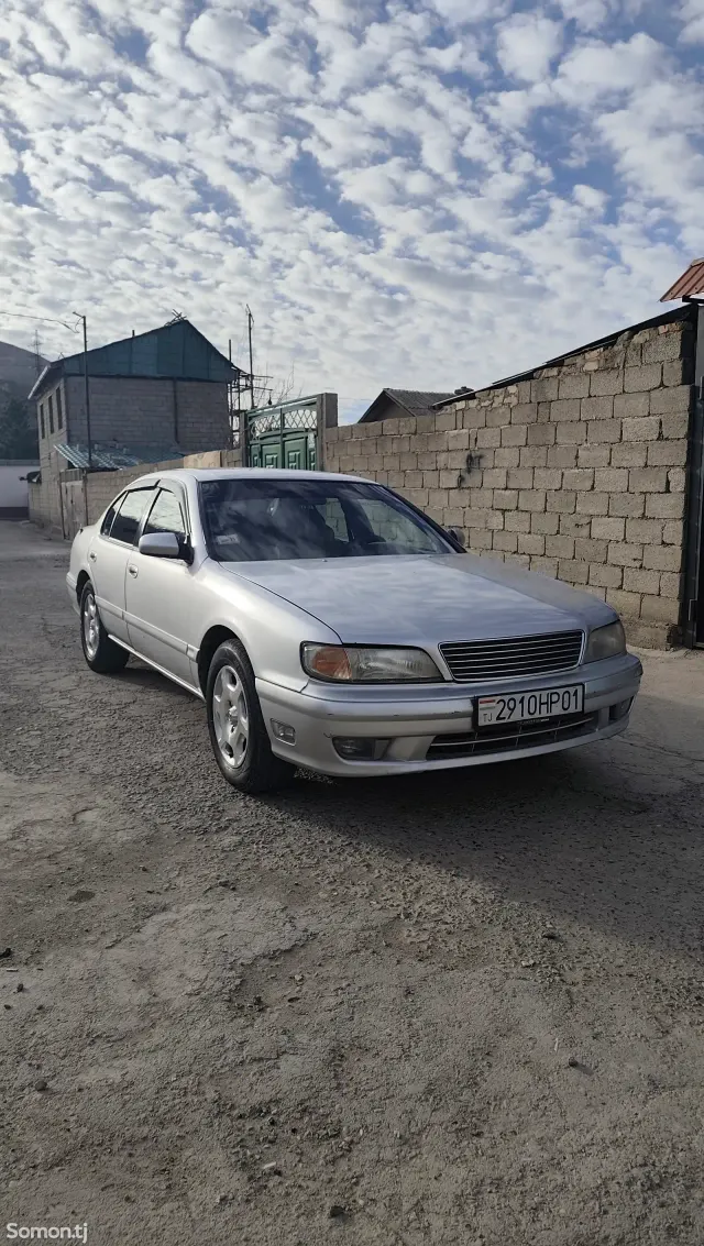Nissan Maxima 1997 · 2.0 AT