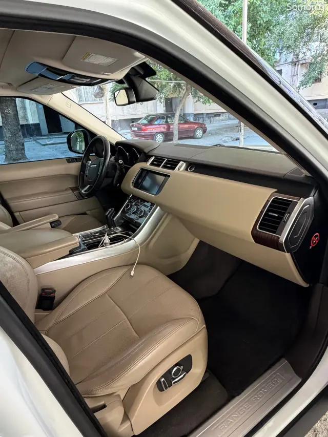 Land Rover Range Rover Sport 2016 · 3.0 AT