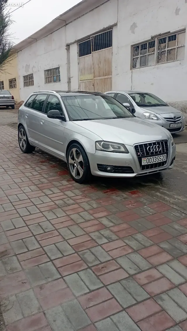 Audi A3 2010 · 2.0 AT