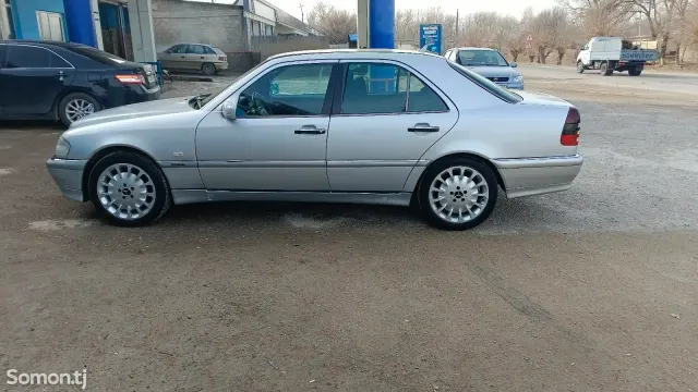 Mercedes-Benz C class 1999 · 1.8 AT