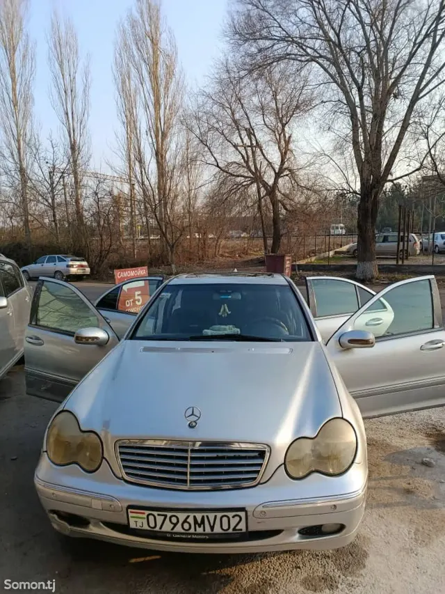 Mercedes-Benz C class 2001 · 2.0 AT