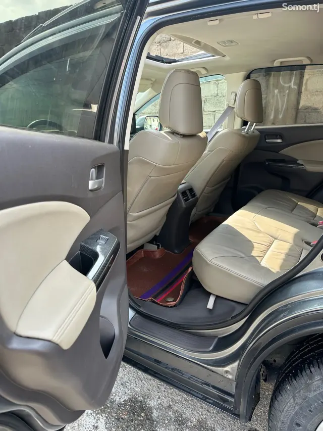 Honda CR-V 2014 · 2.4 AT