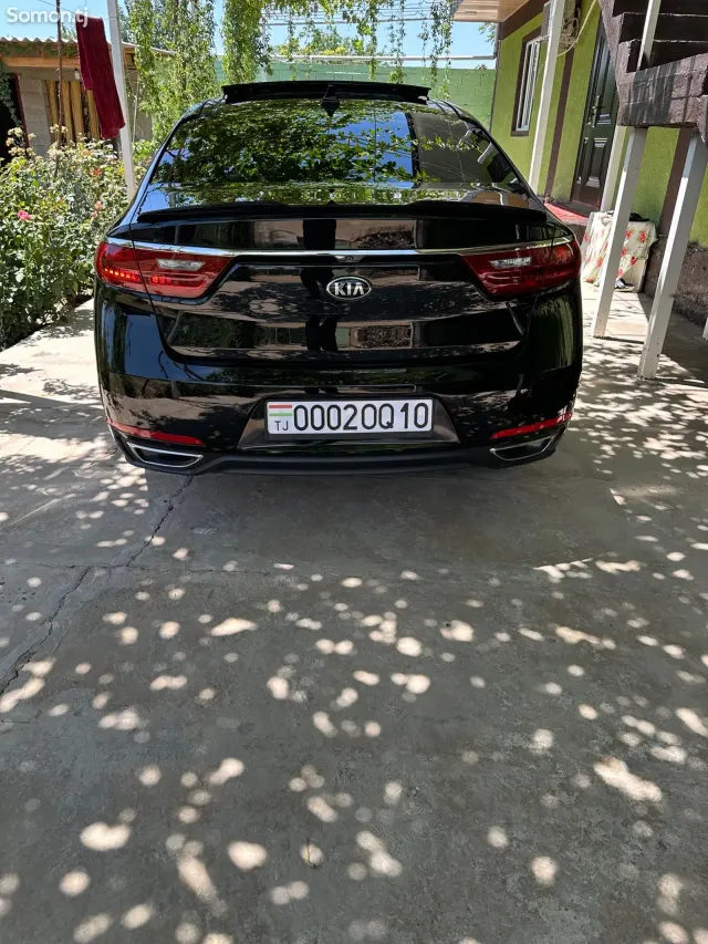 Kia K7 2017 · 3.3 AT