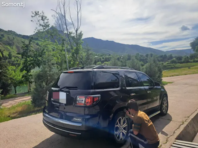 GMC Acadia 2015 · 3.6 AT
