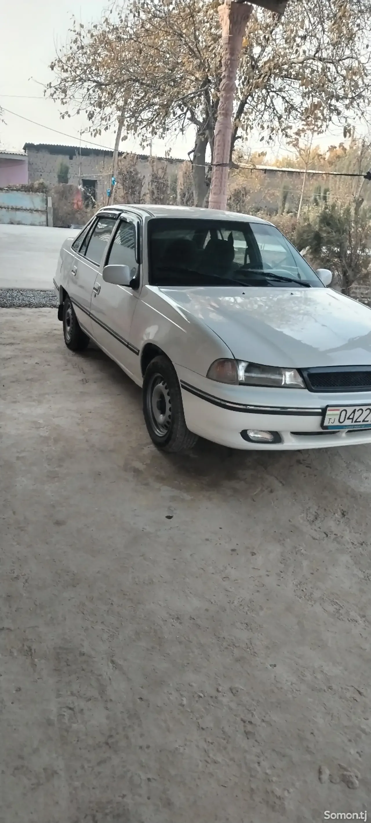 Daewoo Nexia 1995 · 1.6 MT