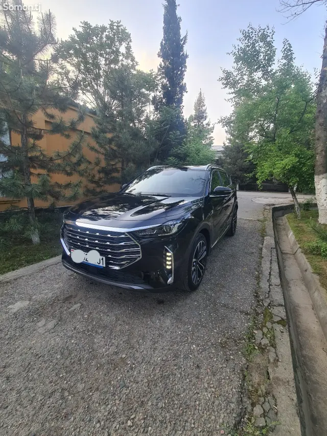 Jetour X70 Plus 2024 · 1.6 AT
