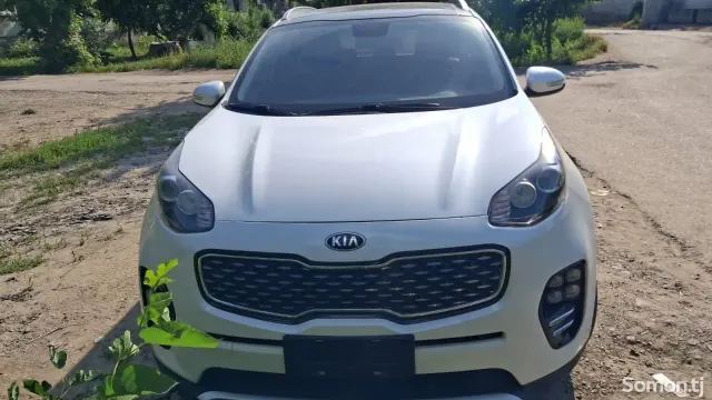 Kia K5 2016 · 1.6 AT