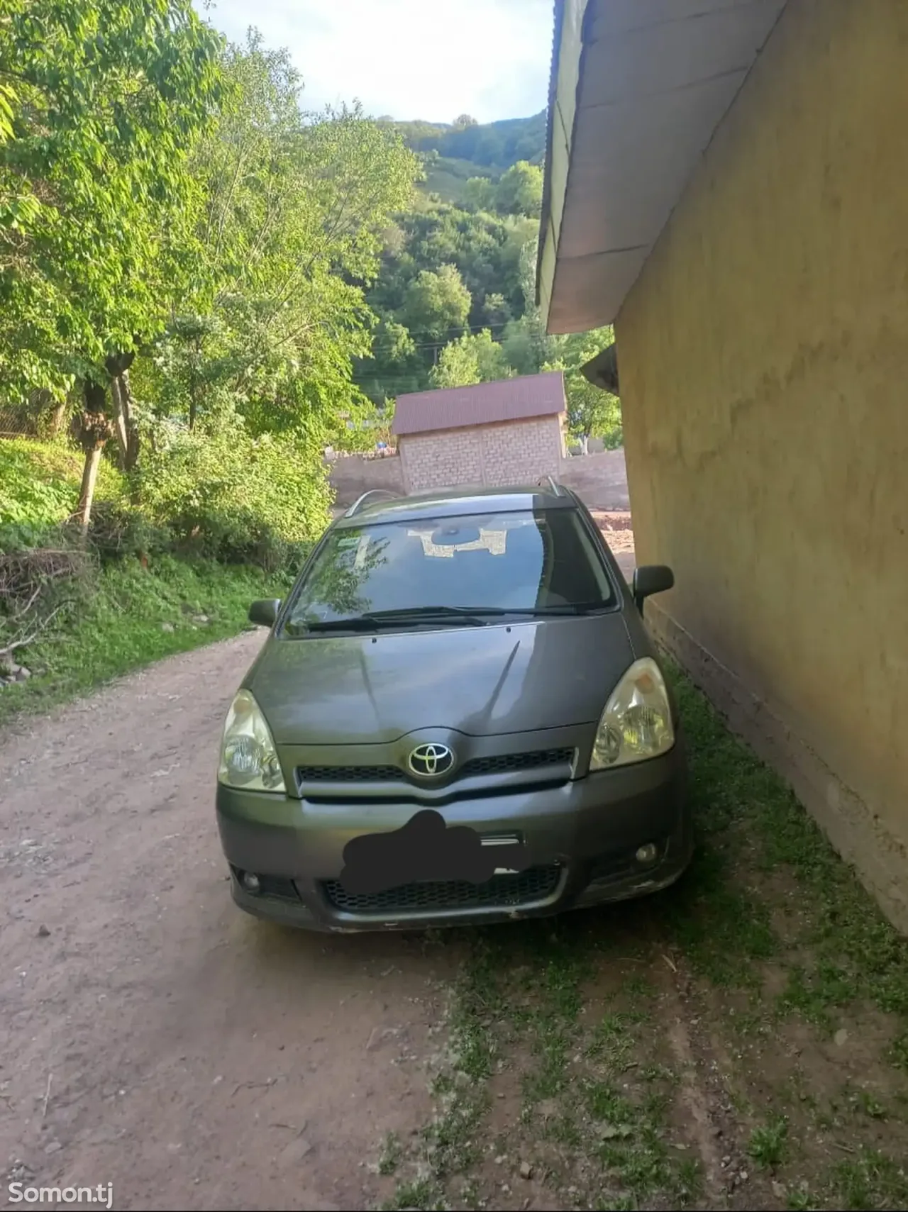 Toyota Corolla Verso 2006 · 1.8 MT