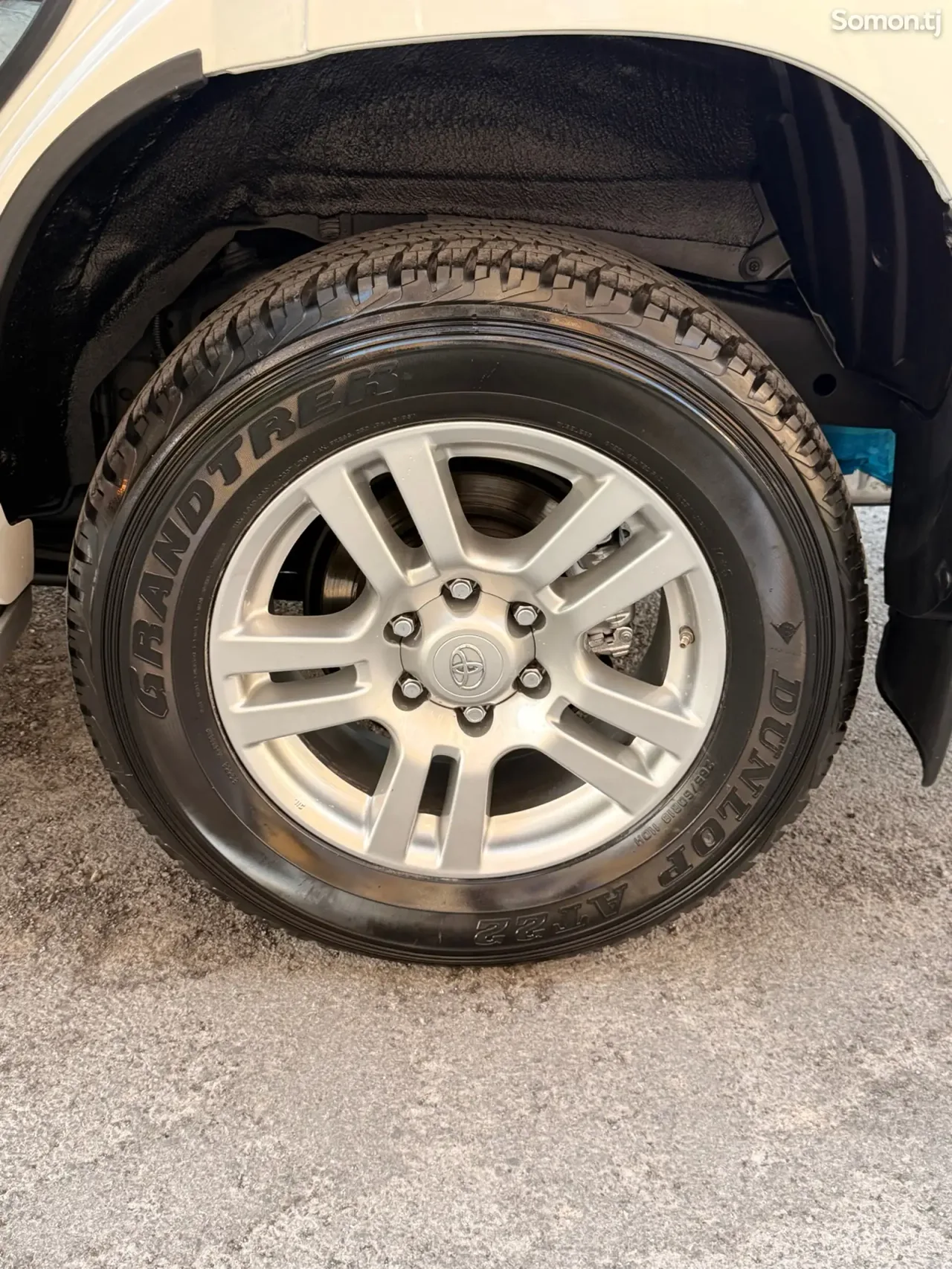 Toyota Land Cruiser Prado 2010 · 4.0 AT