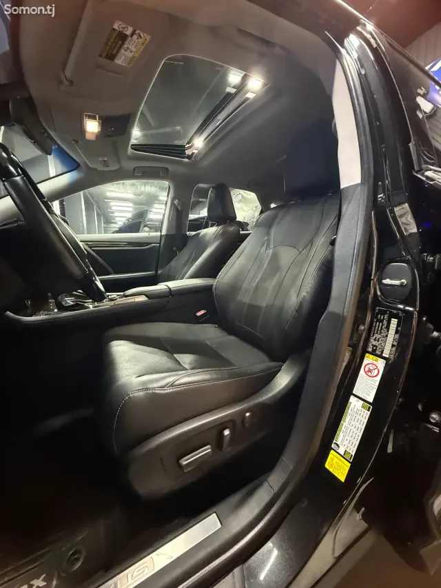 Lexus RX series 2018 · 3.5 AT