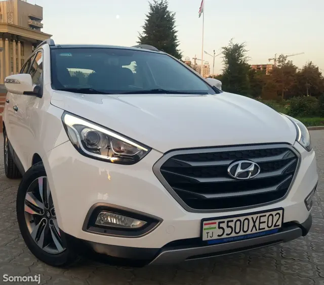 Hyundai Tucson 2014 · 2.0 AT